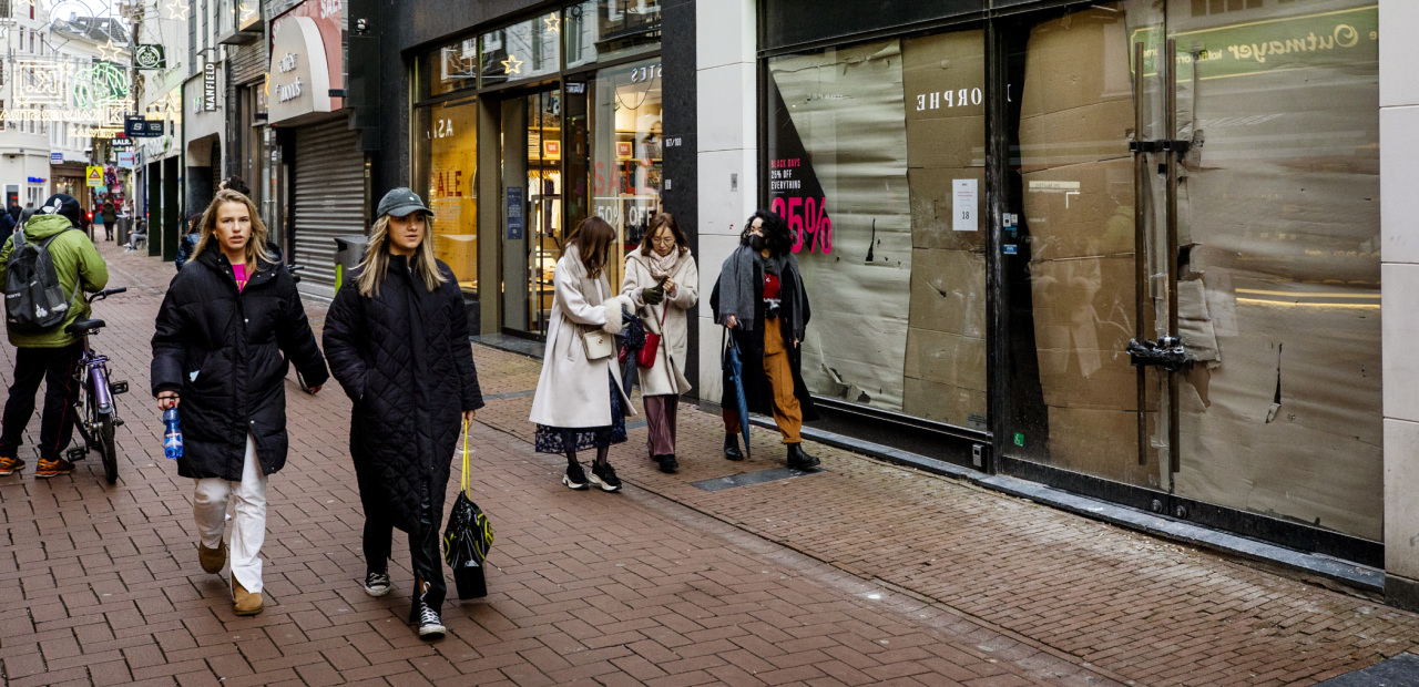 Partijen willen het ombouwen van lege winkels makkelijker maken