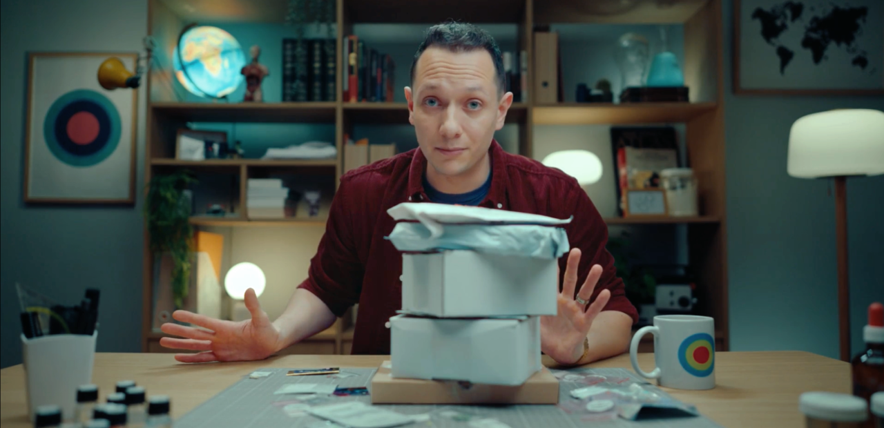 Jos met pakketjes designerdrugs