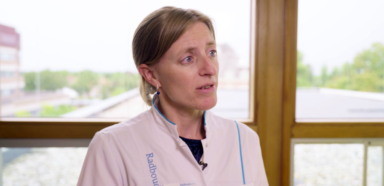 Afbeelding met daarop endocrinoloog Christa van Bunderen