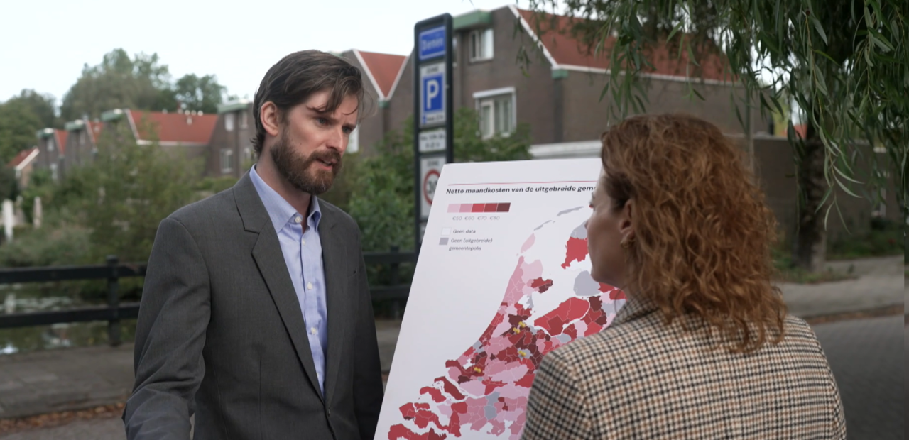 De grens tussen gemeente Ouderamstel en Diemen, huizen staan er op 40 meter afstand