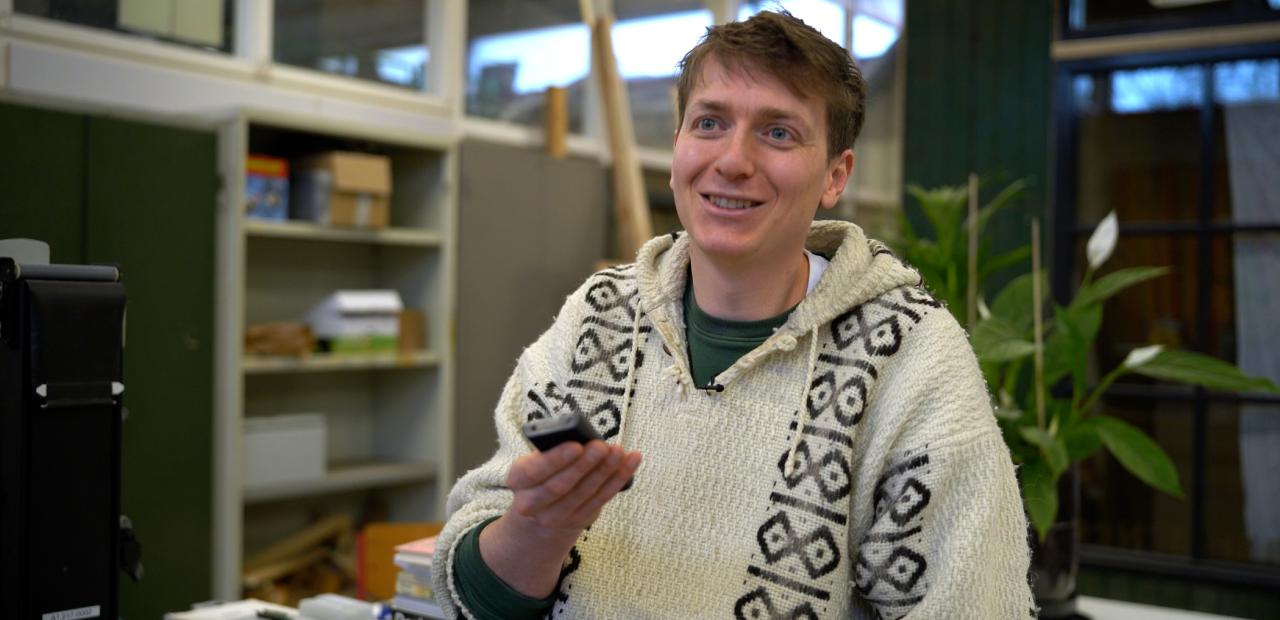 Floris zonder smartphone