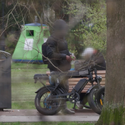 In het Oosterpark in Amsterdam wordt regelmatig crack verhandeld en gebruikt