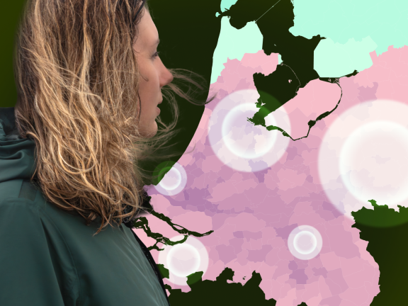 kaart van nederland met kleuren die aangeven waar de meeste fijnstof in de lucht is