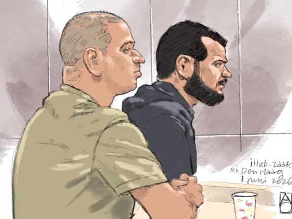 Rechtbanktekening van de twee verdachten