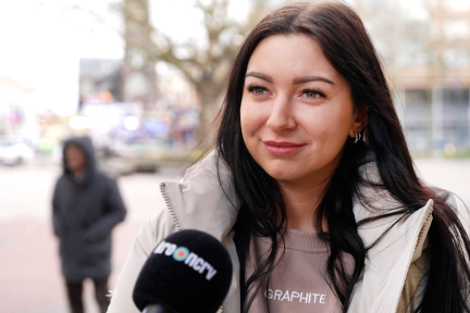 Beeld van inwoner Schiedam tijdens voxpop