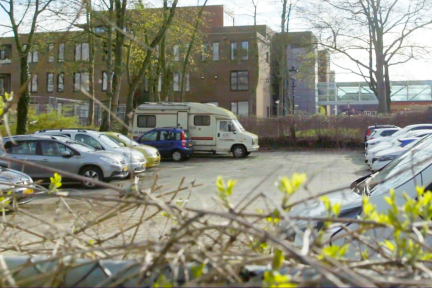 Parkeerplaats bij voormalige Joodse begraafplaats Kampen