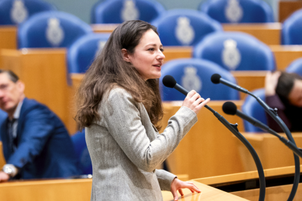 Afbeelding van CDA-Kamerlid Straatman in de Tweede Kamer