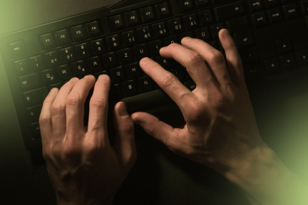 Header voor oproep nepdatingsites