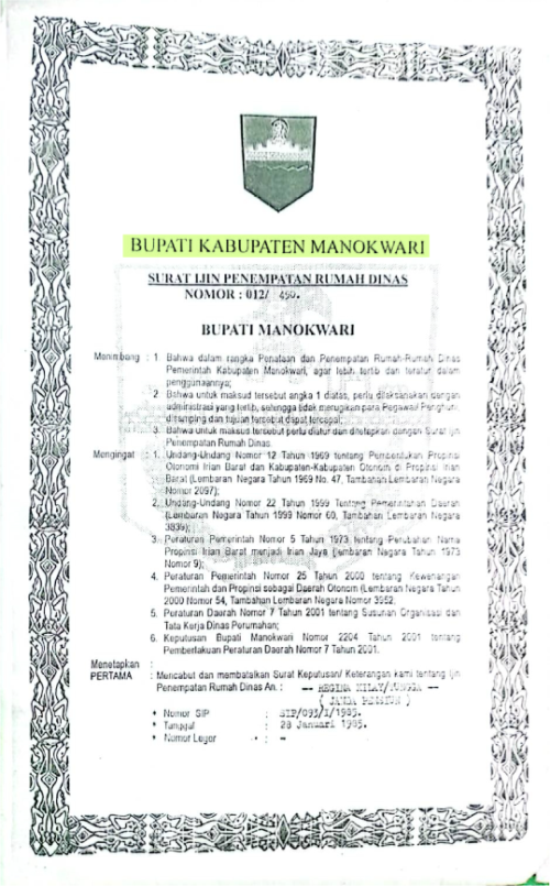 Foto van het huurcontract van de bewoners in Manokwari die uit huis dreigden te worden gezet door de marine