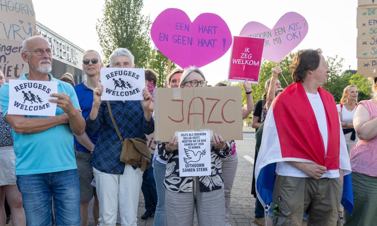 Van intimidatie tot nepjournalist: zo worden voorstanders van vluchtelingenopvang tegengewerkt